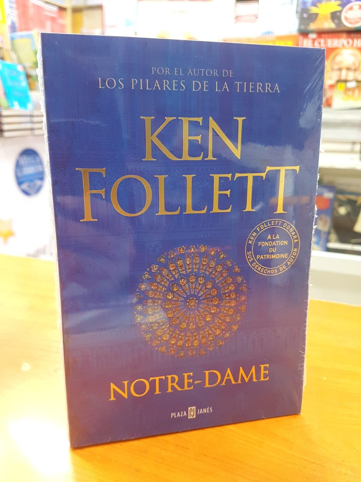 Notre-Dame. Ken Follet. 